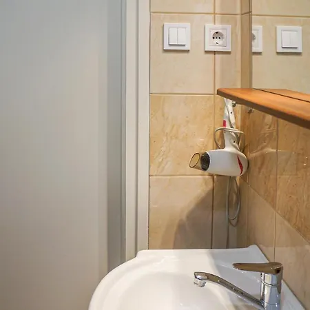 Stunning In W/ 1 Bedrooms * Hévíz